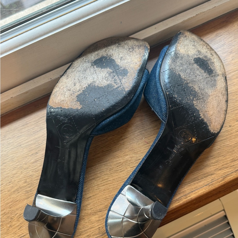 Vintage Chanel Denim Heels - Picture 9 of 14